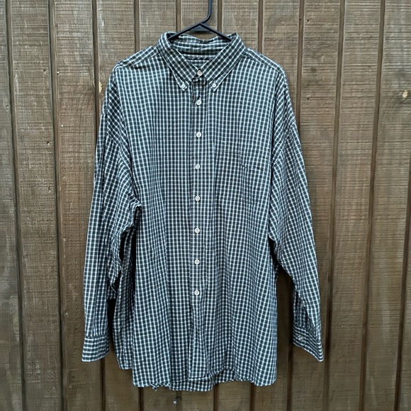 Izod Long Sleeve Button Front Shirt. Size 2X - Picture 9 of 12
